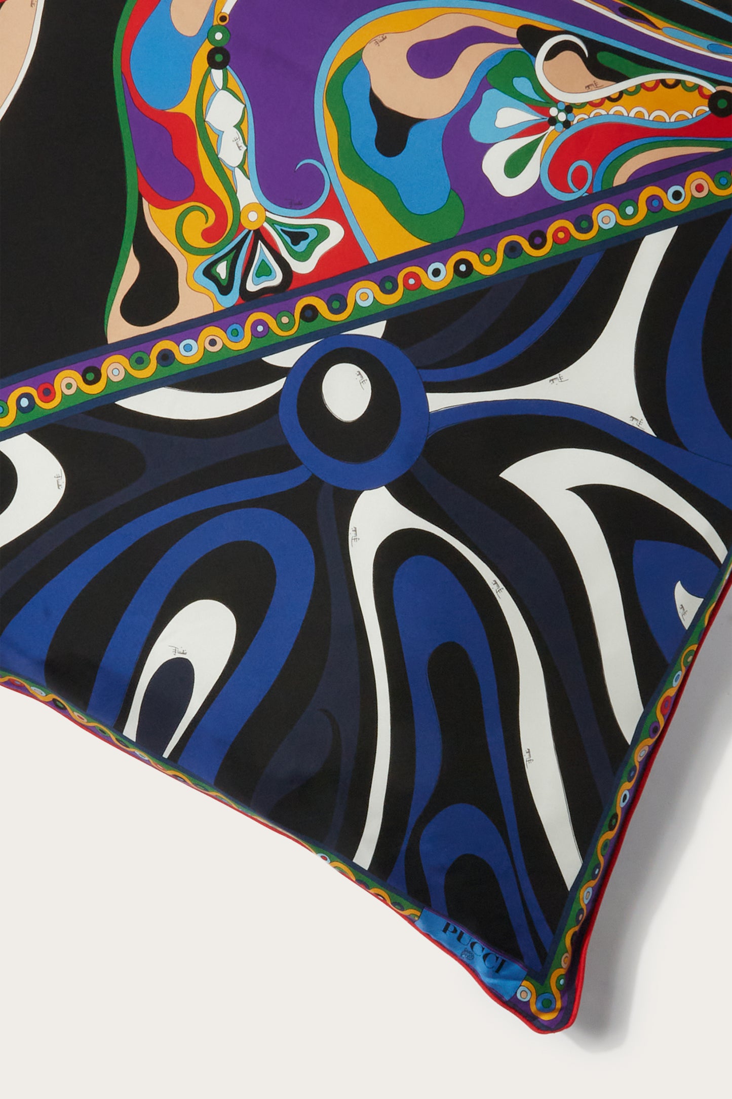 Patchwork-Print Large Silk-Twill Cushion View 3 - Pucci
