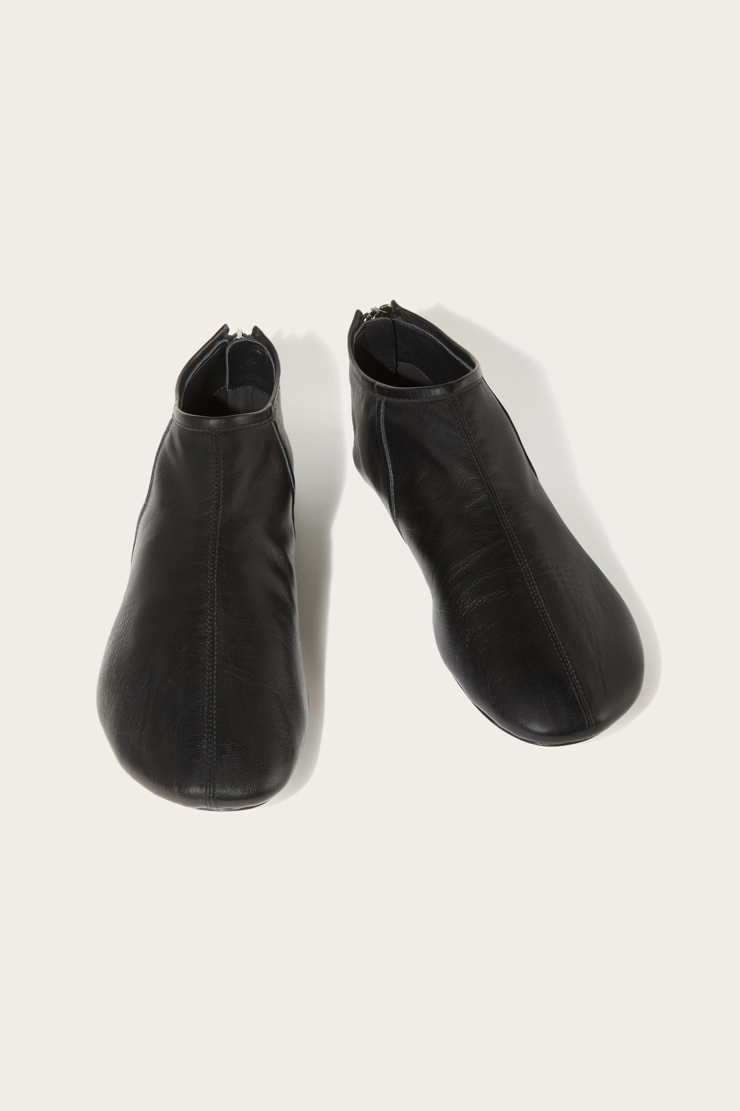 Leather Flat Shoes View 5 - Pucci