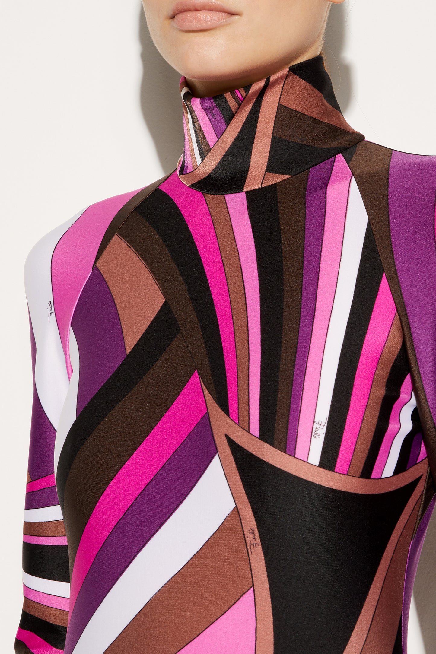 Iride-Print Top View 5 - Pucci