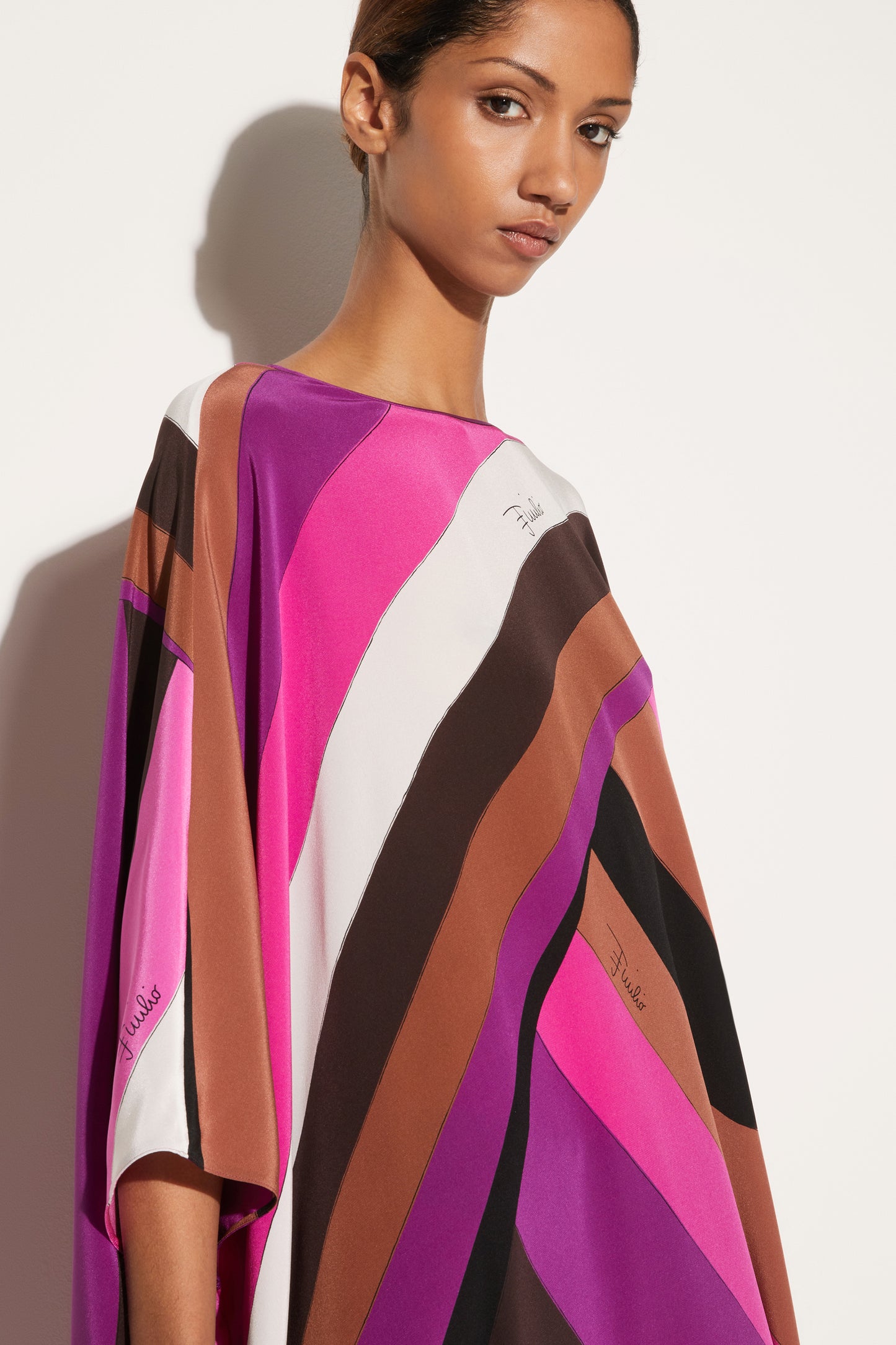 Iride-Print Silk Kaftan View 5 - Pucci