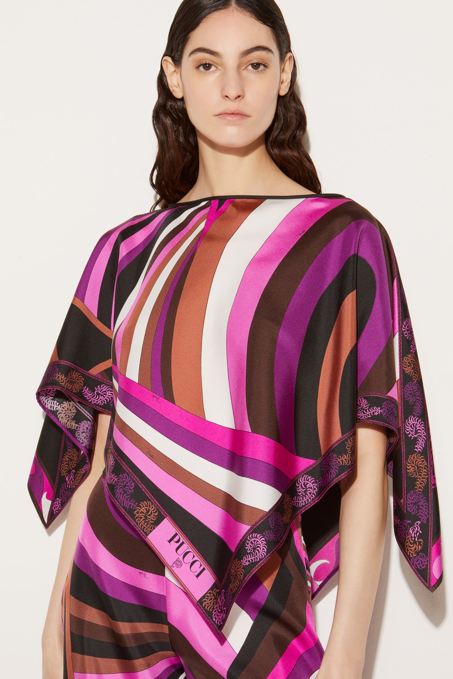 Iride And Struzzo-Print Kaftan Top View 5 - Pucci