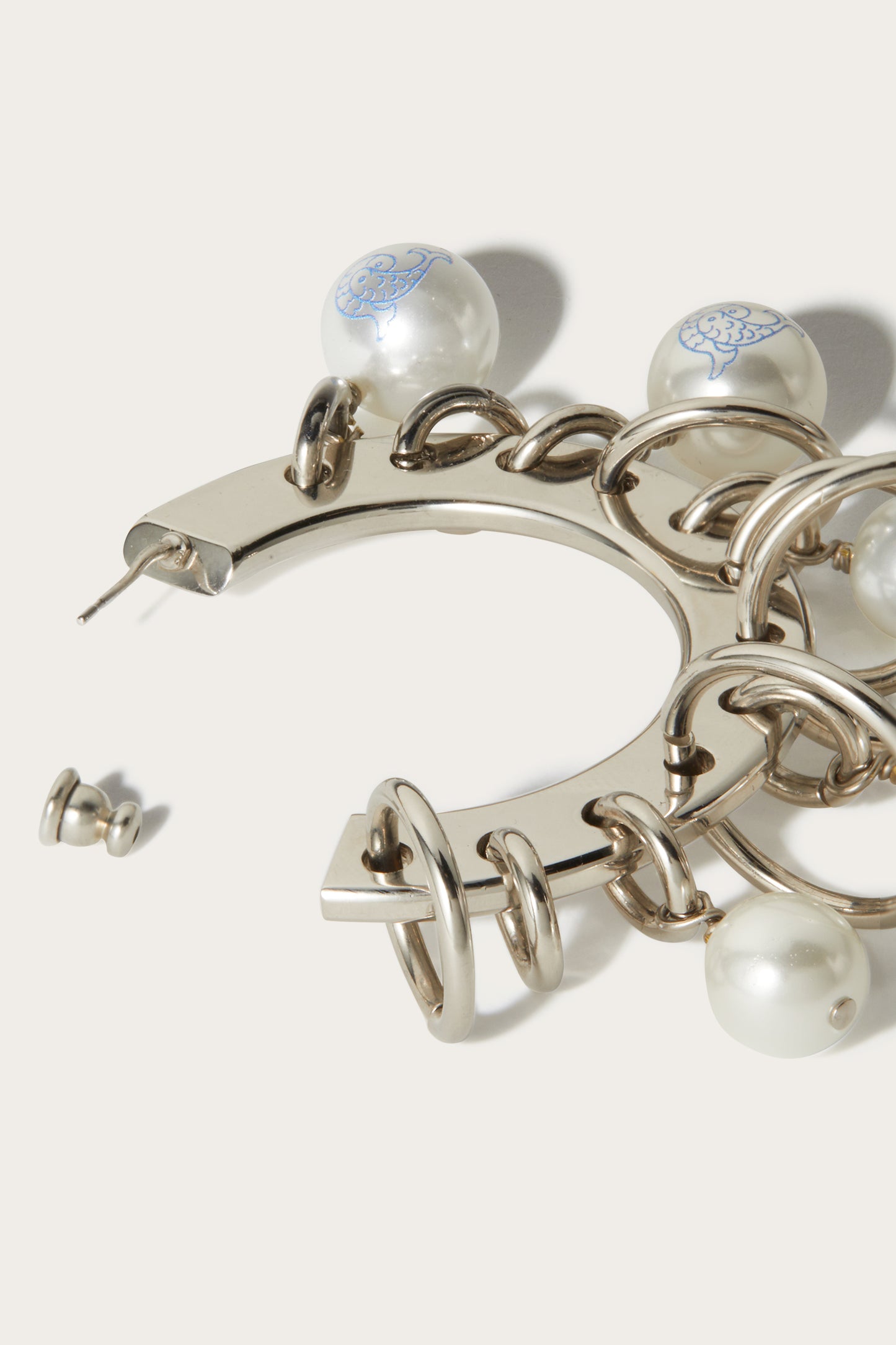 Hoop Earrings View 3 - Pucci