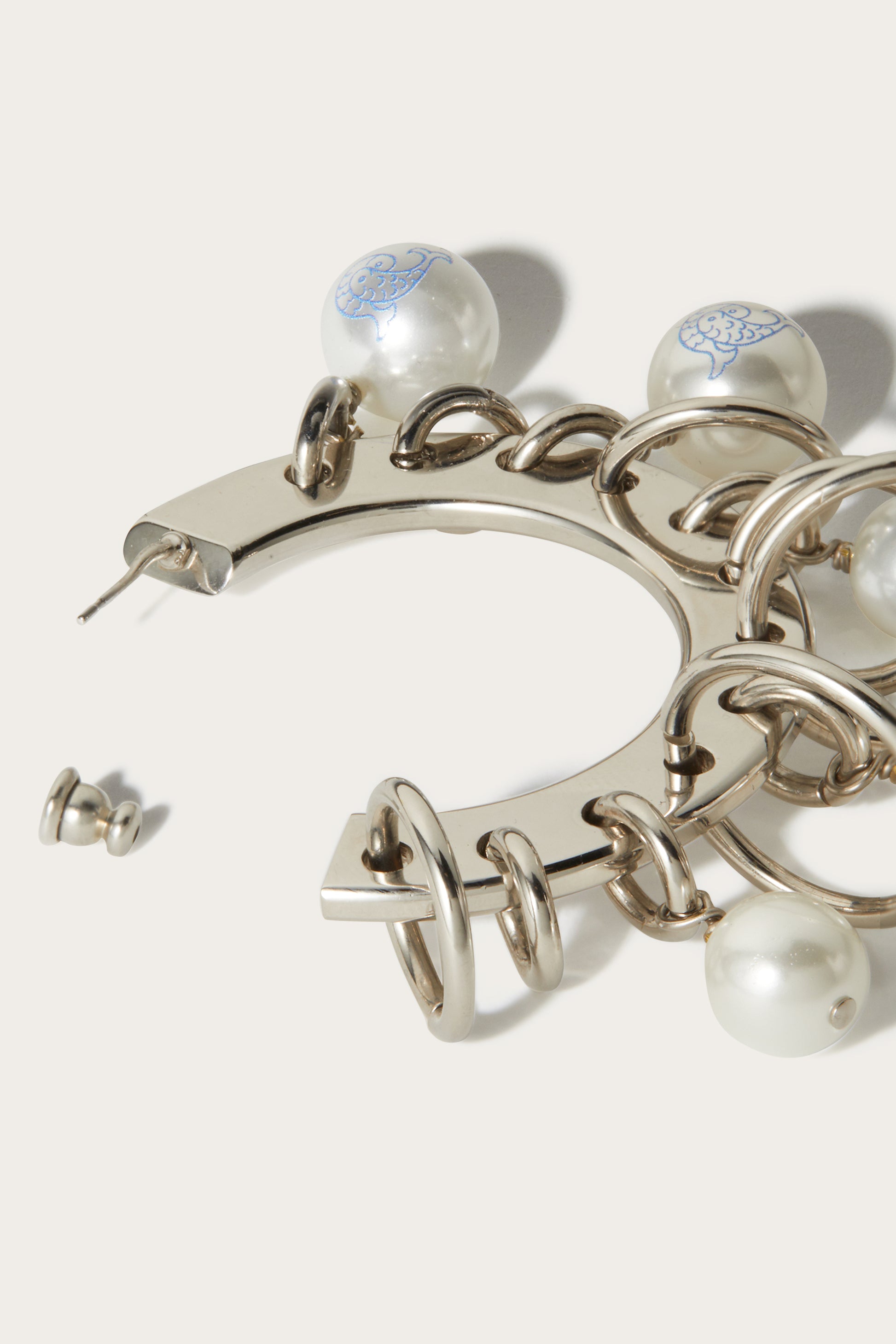 Hoop Earrings View 3 - Pucci