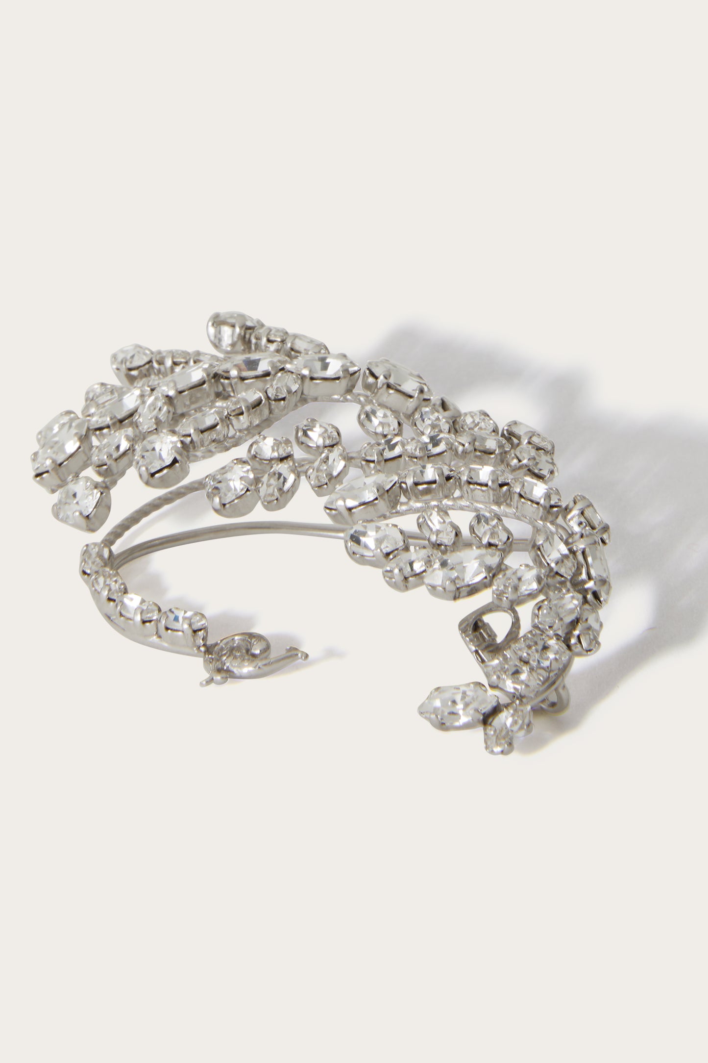 Crystal-Embellished Earcuff View 3 - Pucci