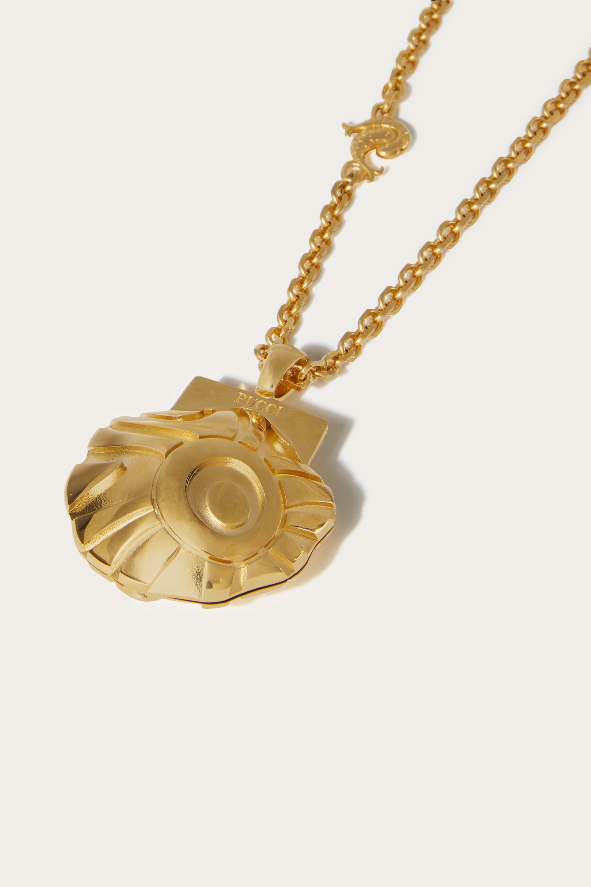 Shell Locket Sautoir Necklace View 2 - Pucci