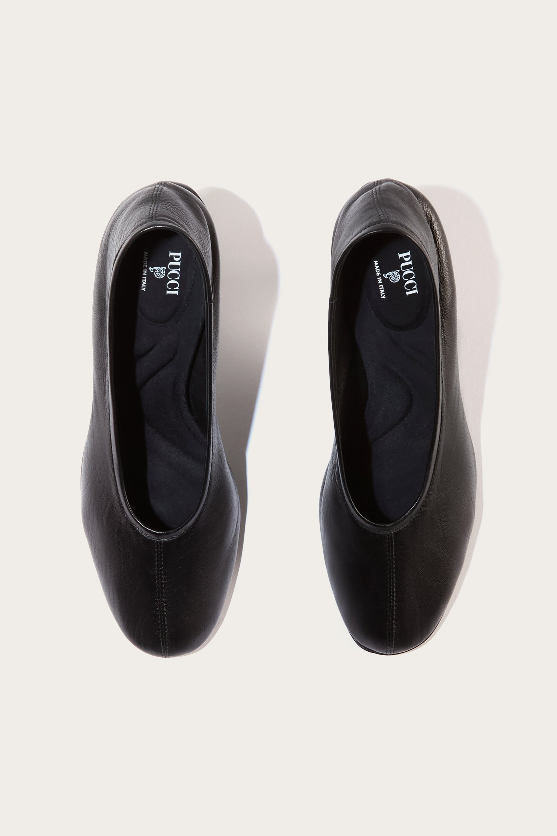 Leather Pumps View 2 - Pucci