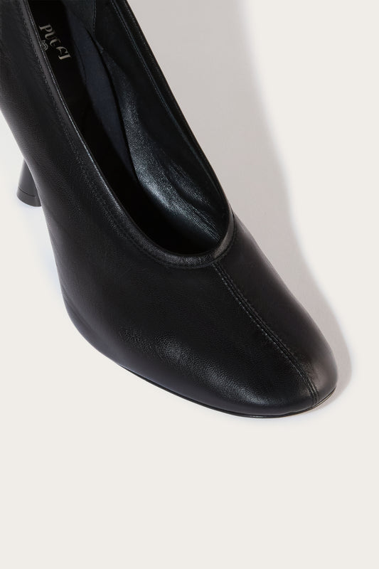 Leather Pumps View 4 - Pucci