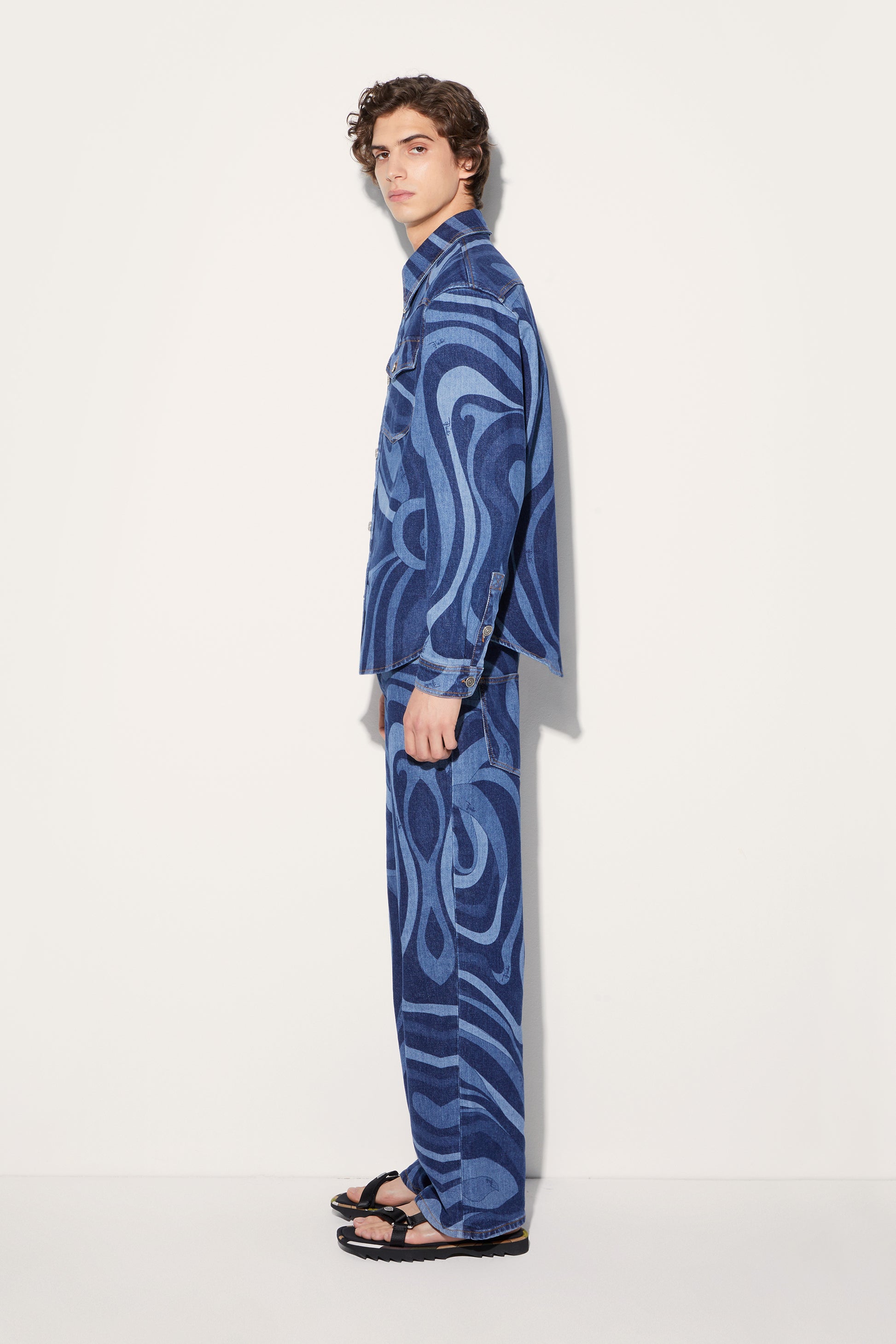 Marmo-Print Denim Shirt View 3 - Pucci