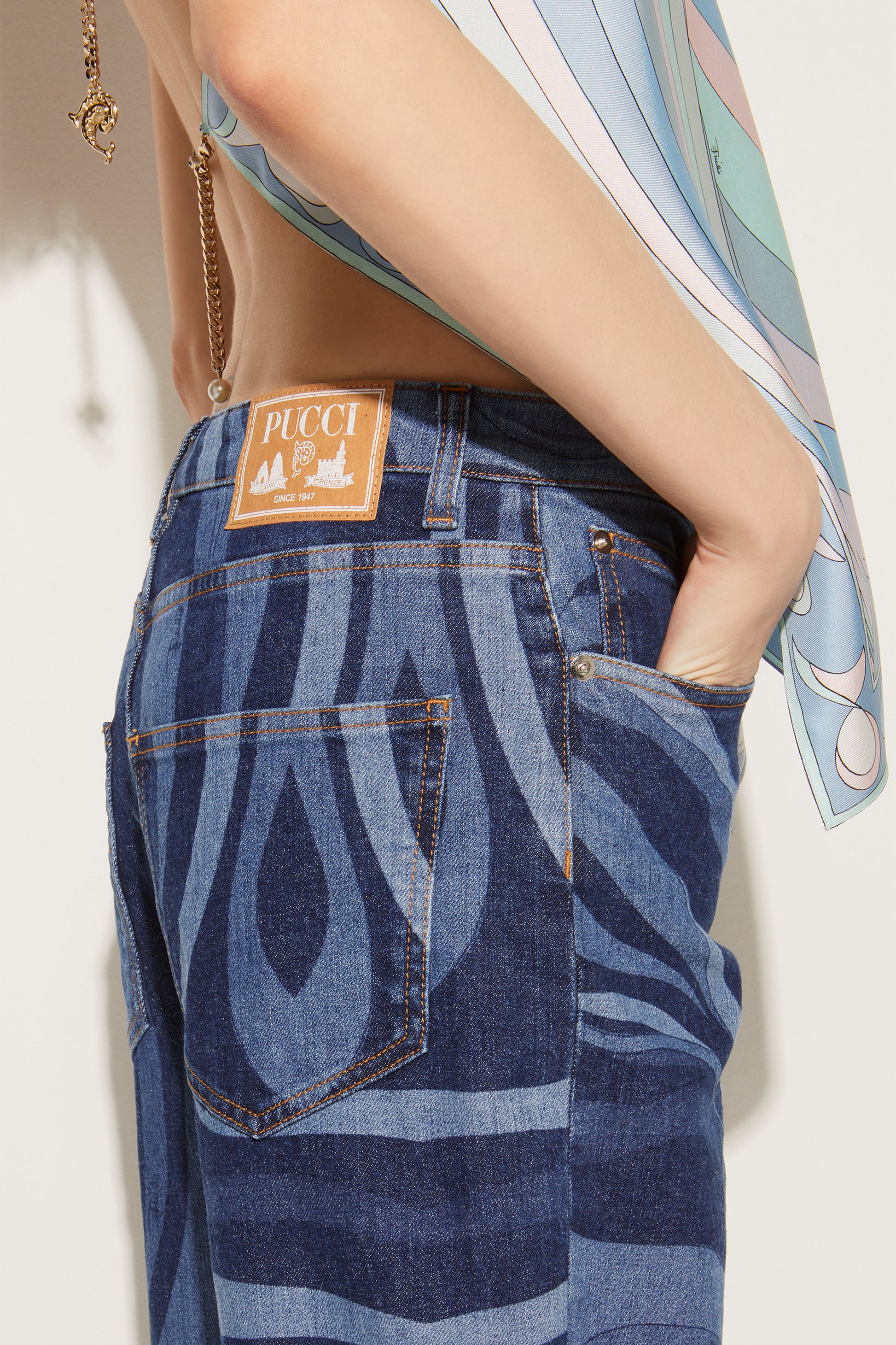 Marmo-Print Straight-Leg Jeans View 5 - Pucci