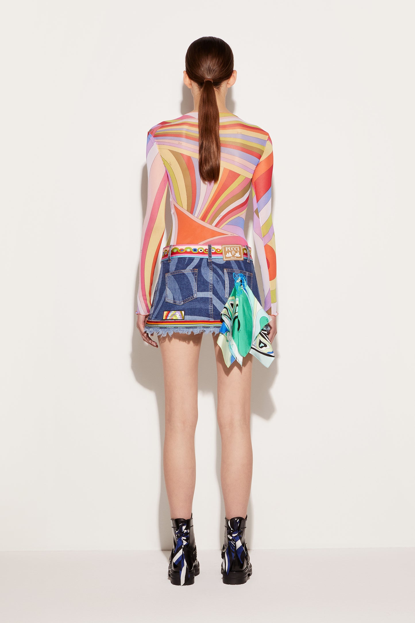 Marmo-Print Embellished Denim Mini Skirt View 4 - Pucci