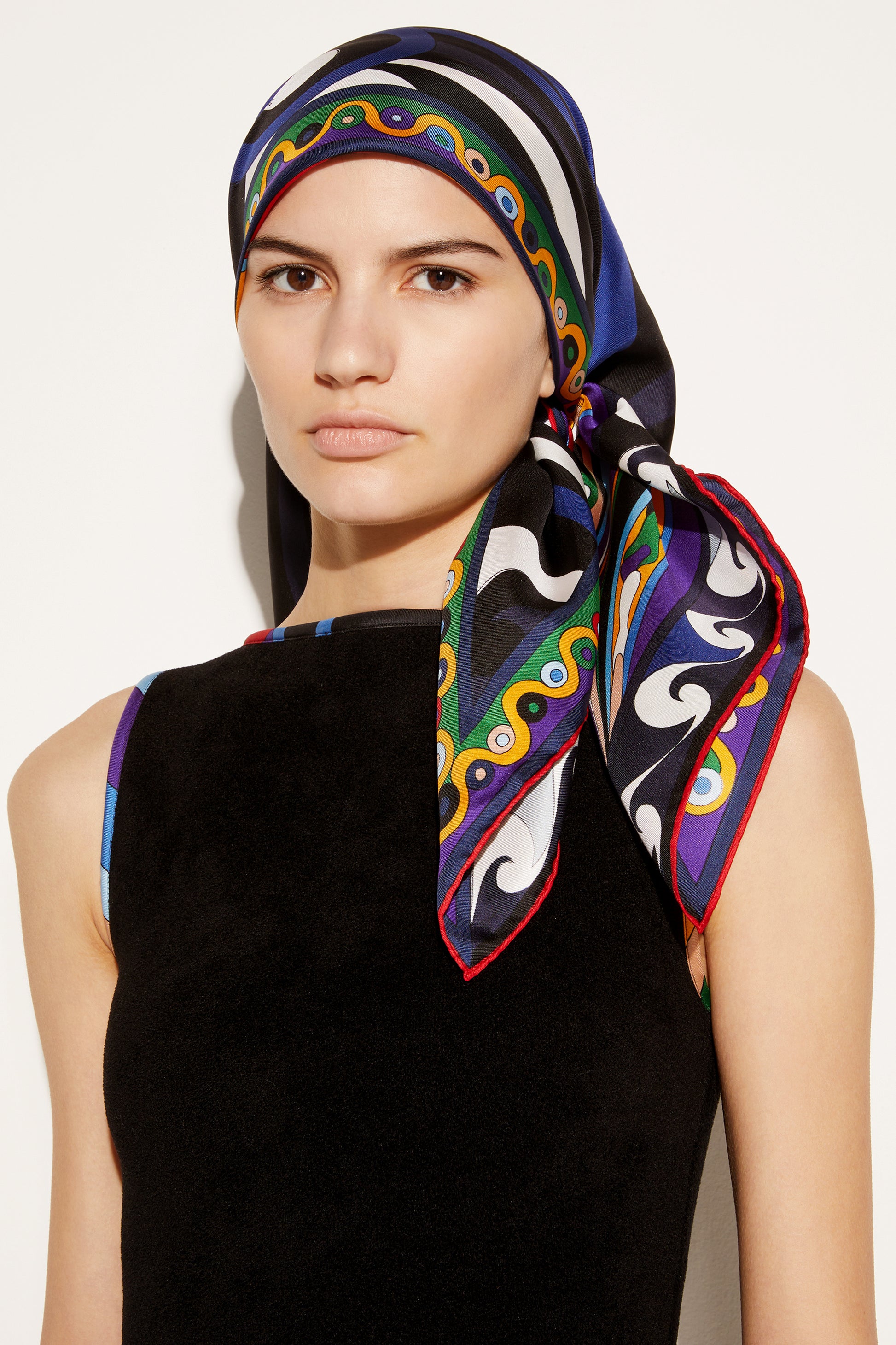 Marmo And Orchidee-Print Large Silk-Twill Carré View 2 - Pucci