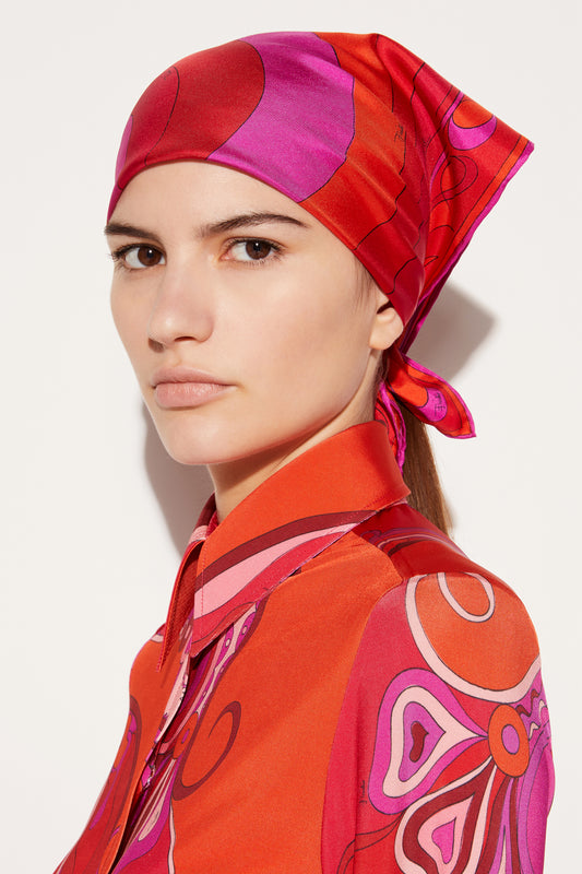 Iride-Print Small Silk-Twill Carré View 2 - Pucci