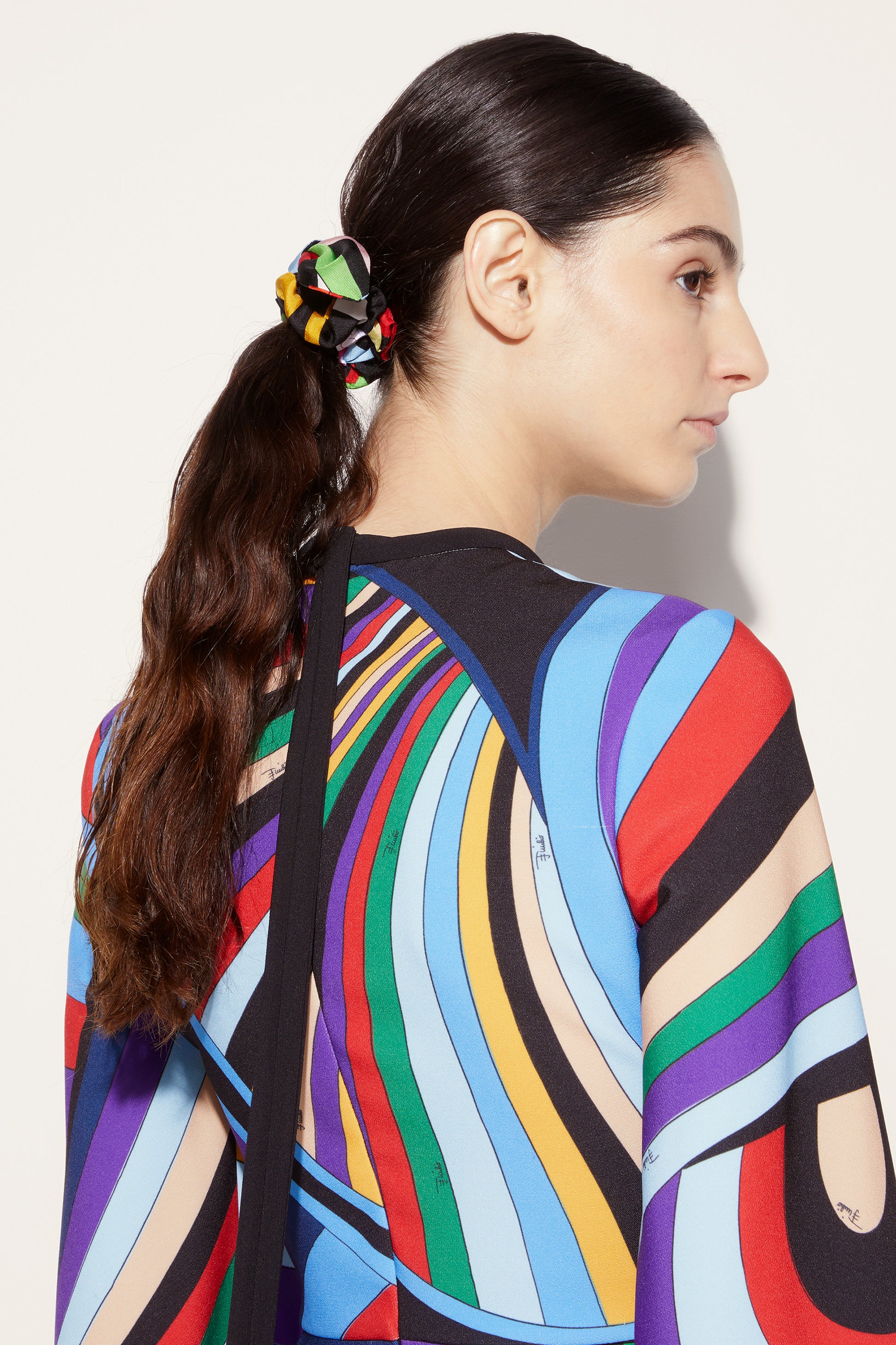 Marmo-Print Silk Hair Tie View 2 - Pucci