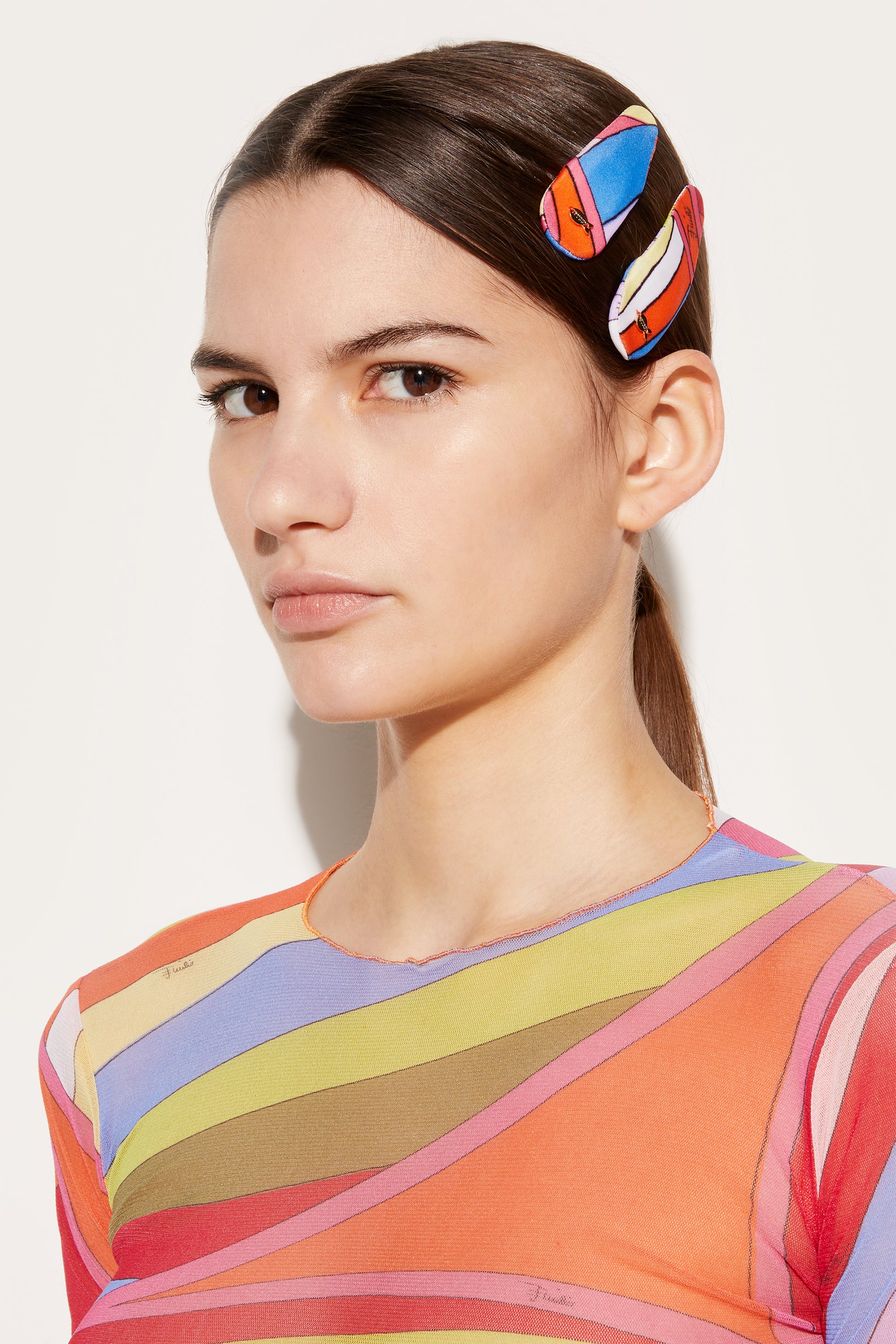 Iride-Print Hair Clips View 2 - Pucci