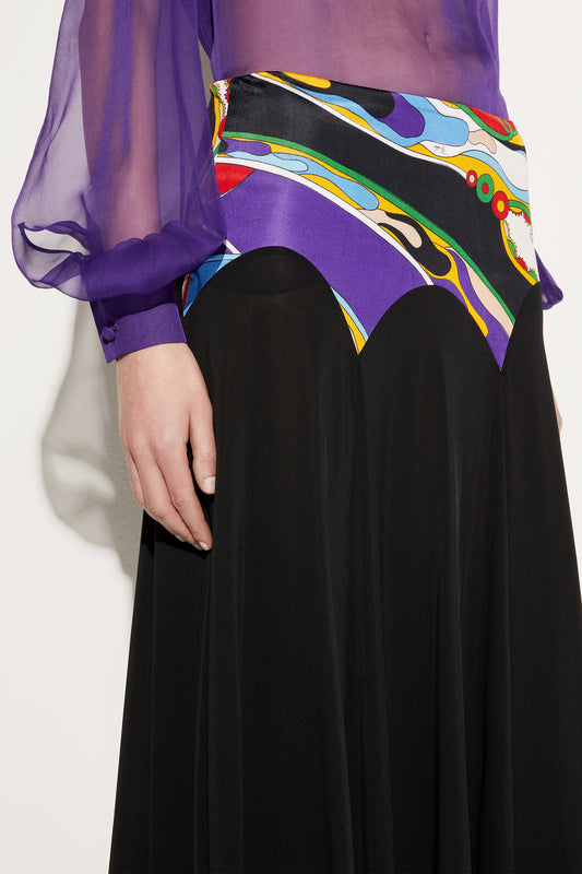 Black Skirt with Orchidee-Print Detail View 5 - Pucci