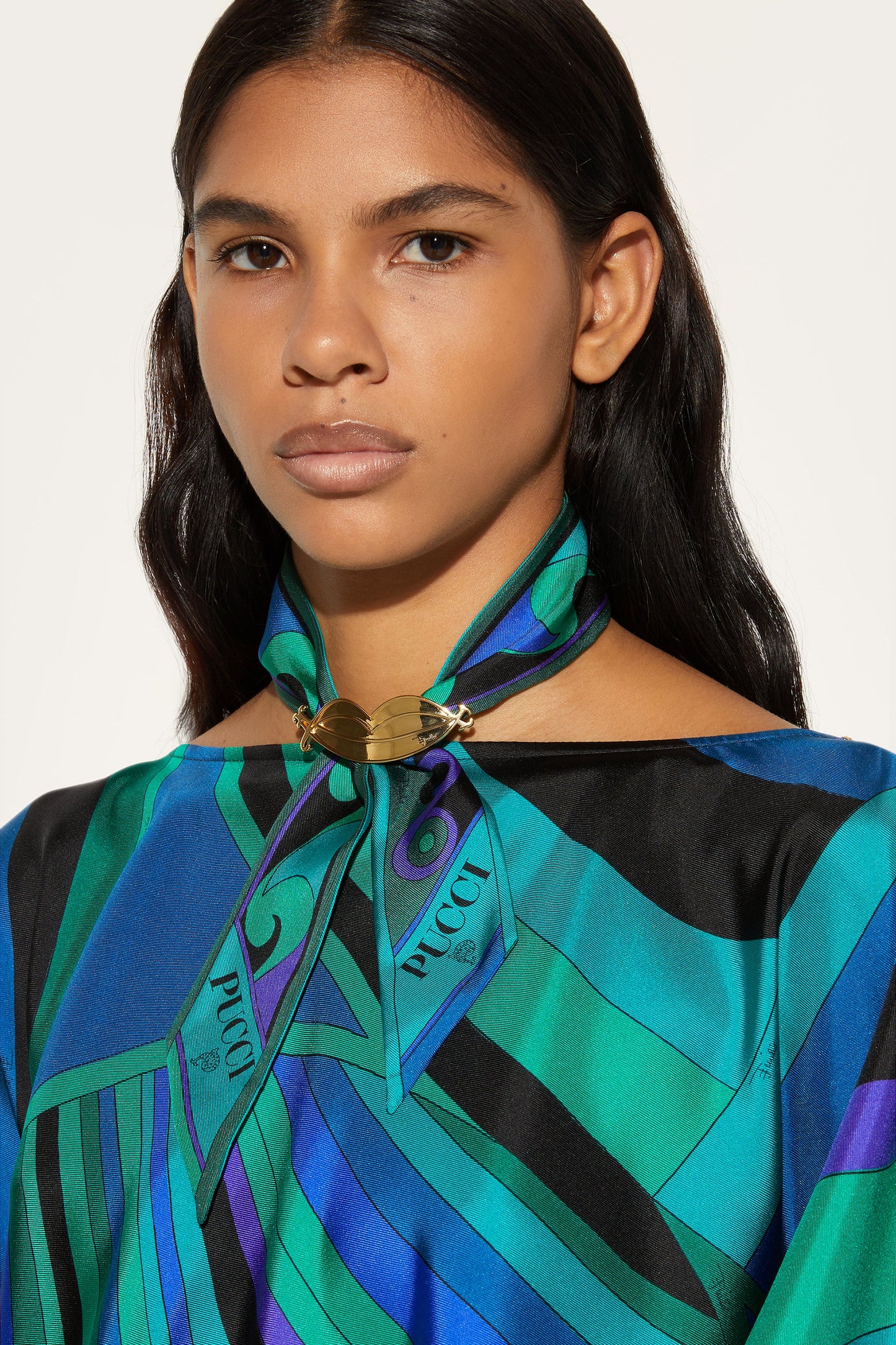 Scarf Ring View 2 - Pucci