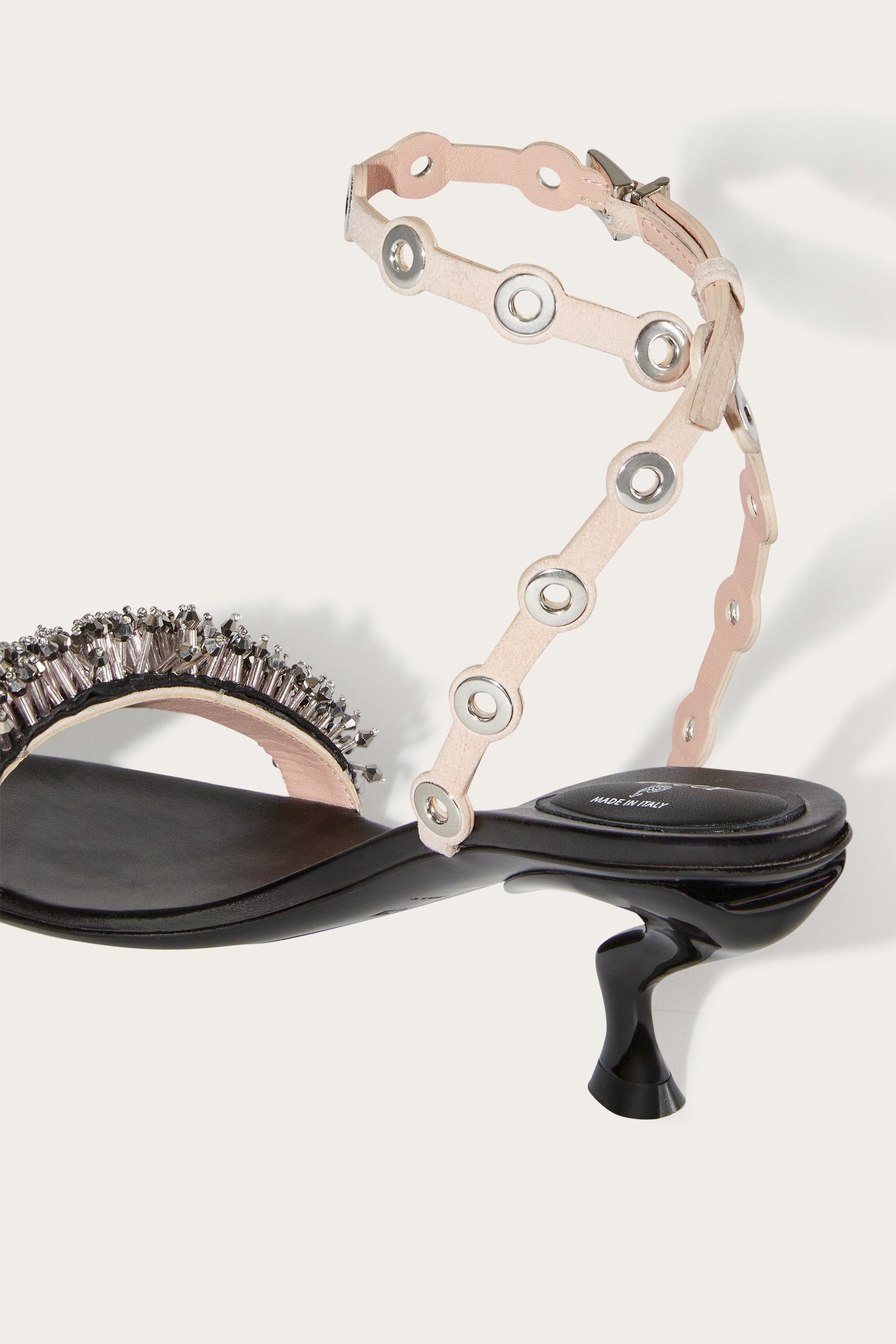 Emilio Low Heel Embroidered Sandals View 3 - Pucci