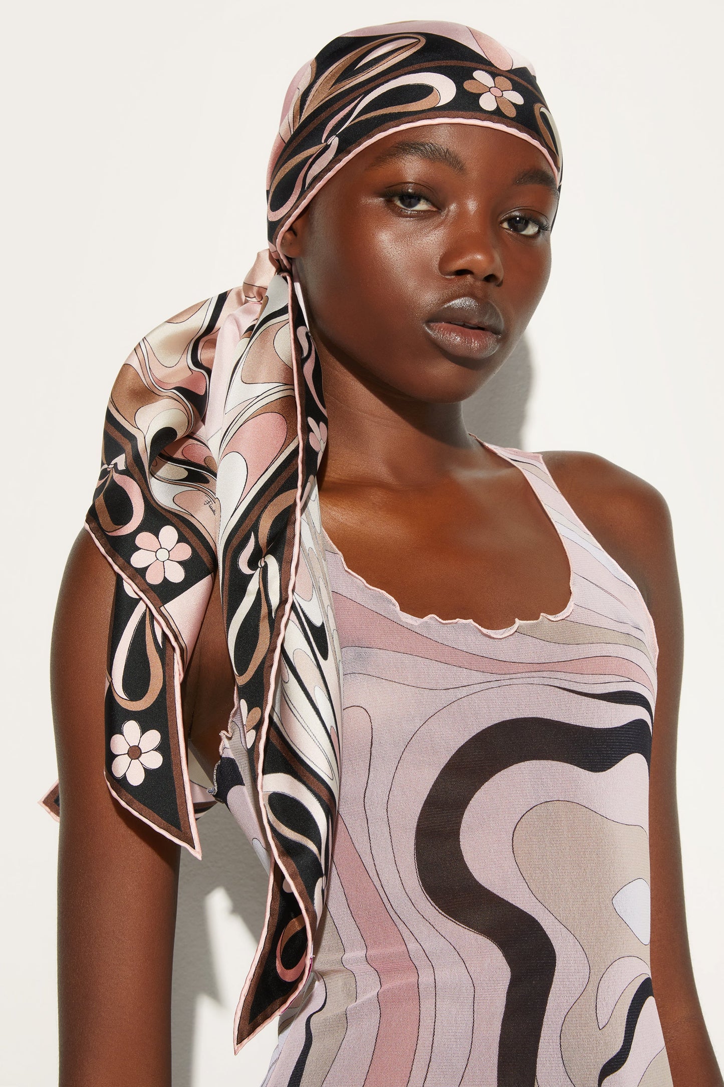 Maddalena and Onde Print Silk Twill Scarf View 2 - Pucci