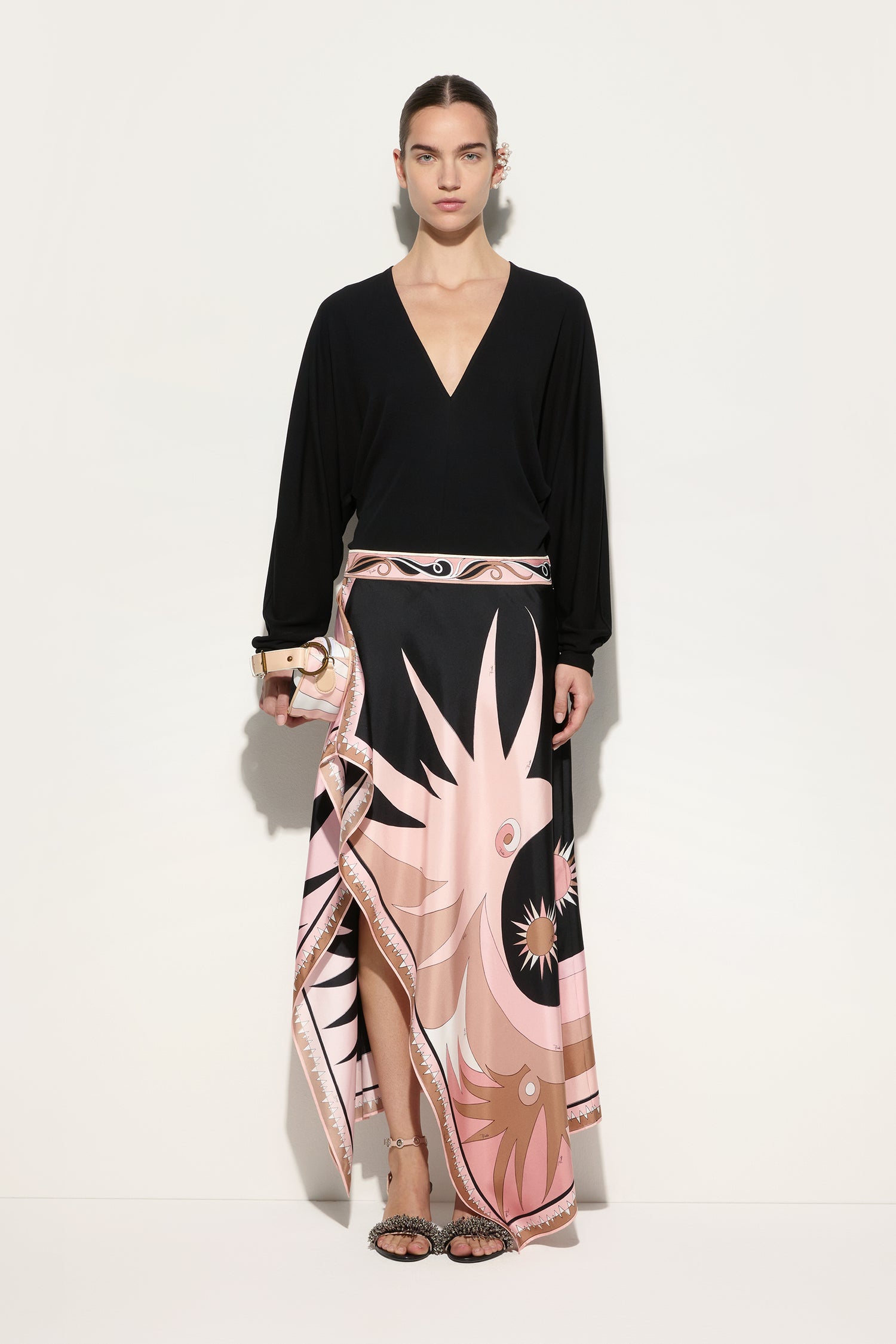 Long Dress with Stella Print Cape