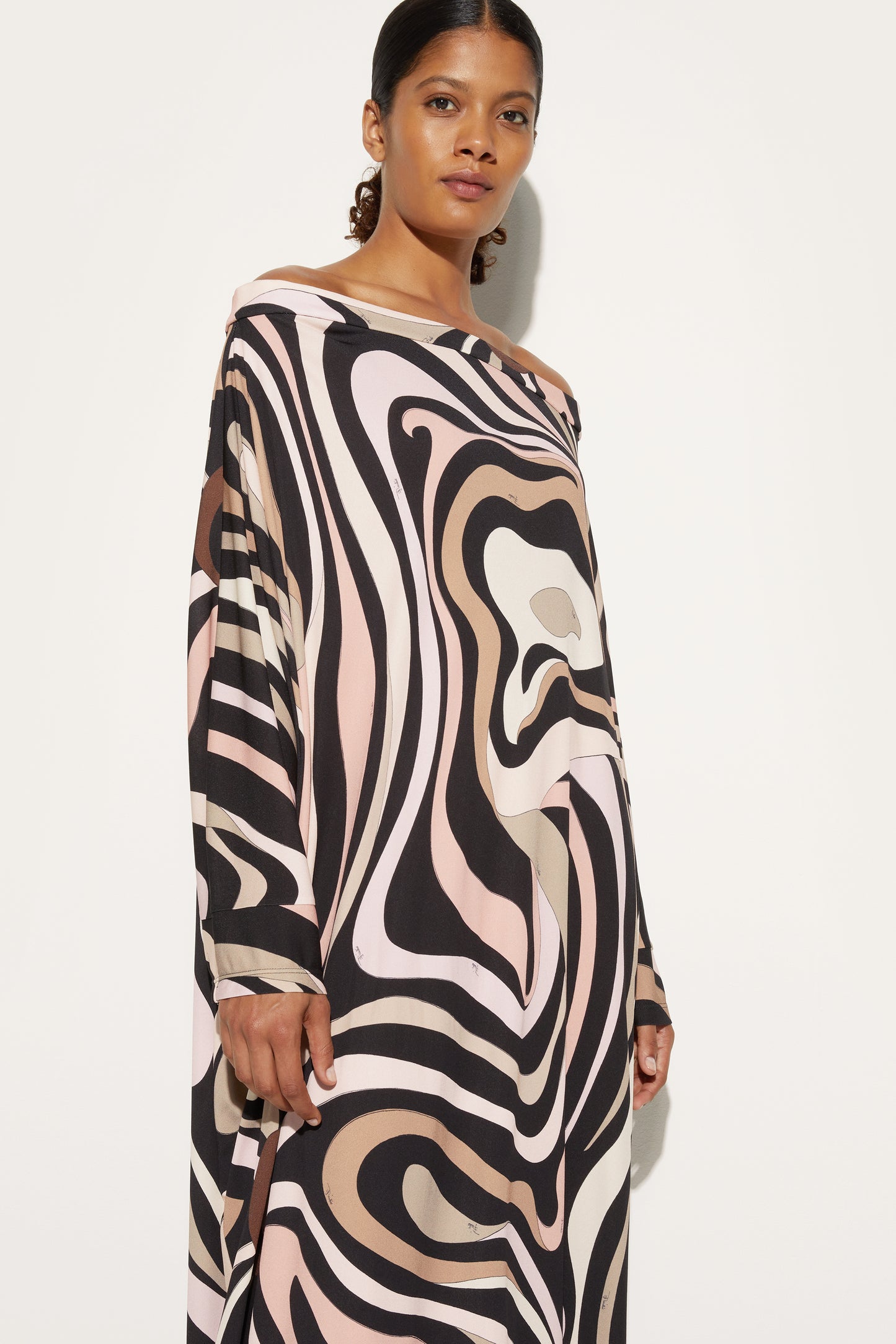 Marmo Boat Neck Kaftan View 5 - Pucci