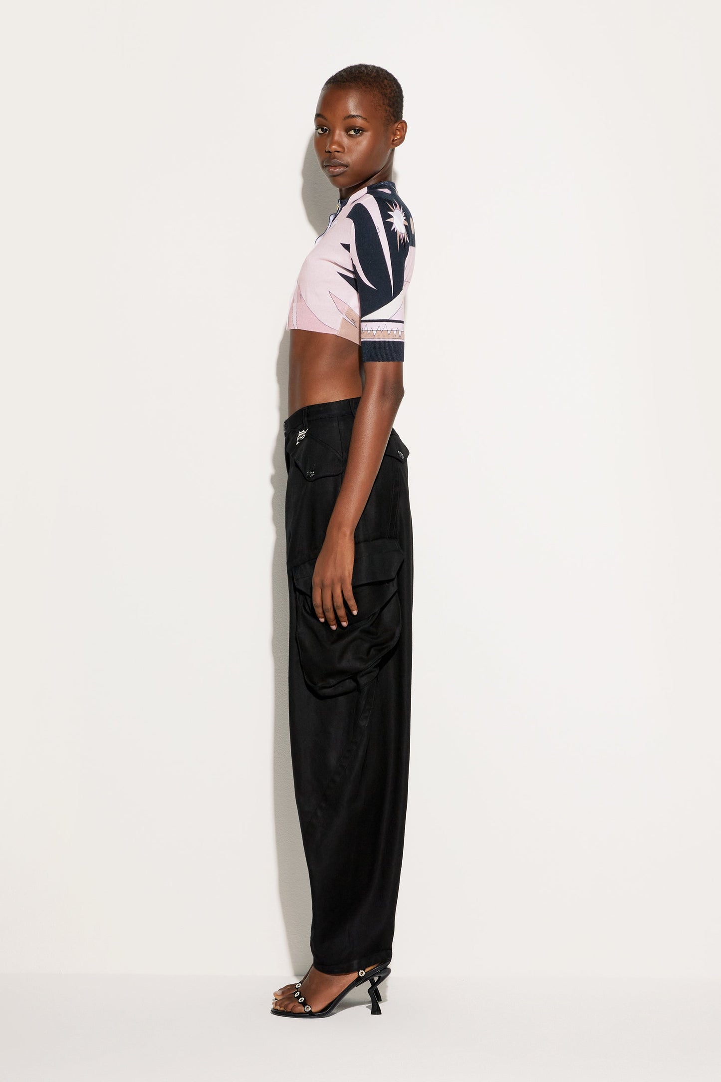 Stella Print Cropped Cardigan View 3 - Pucci