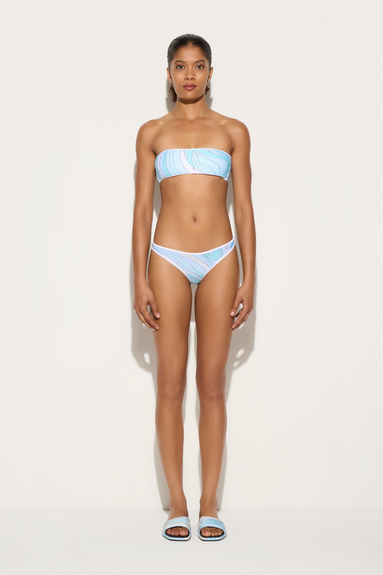 Top Bikini a Fascia in Stampa Marmo
