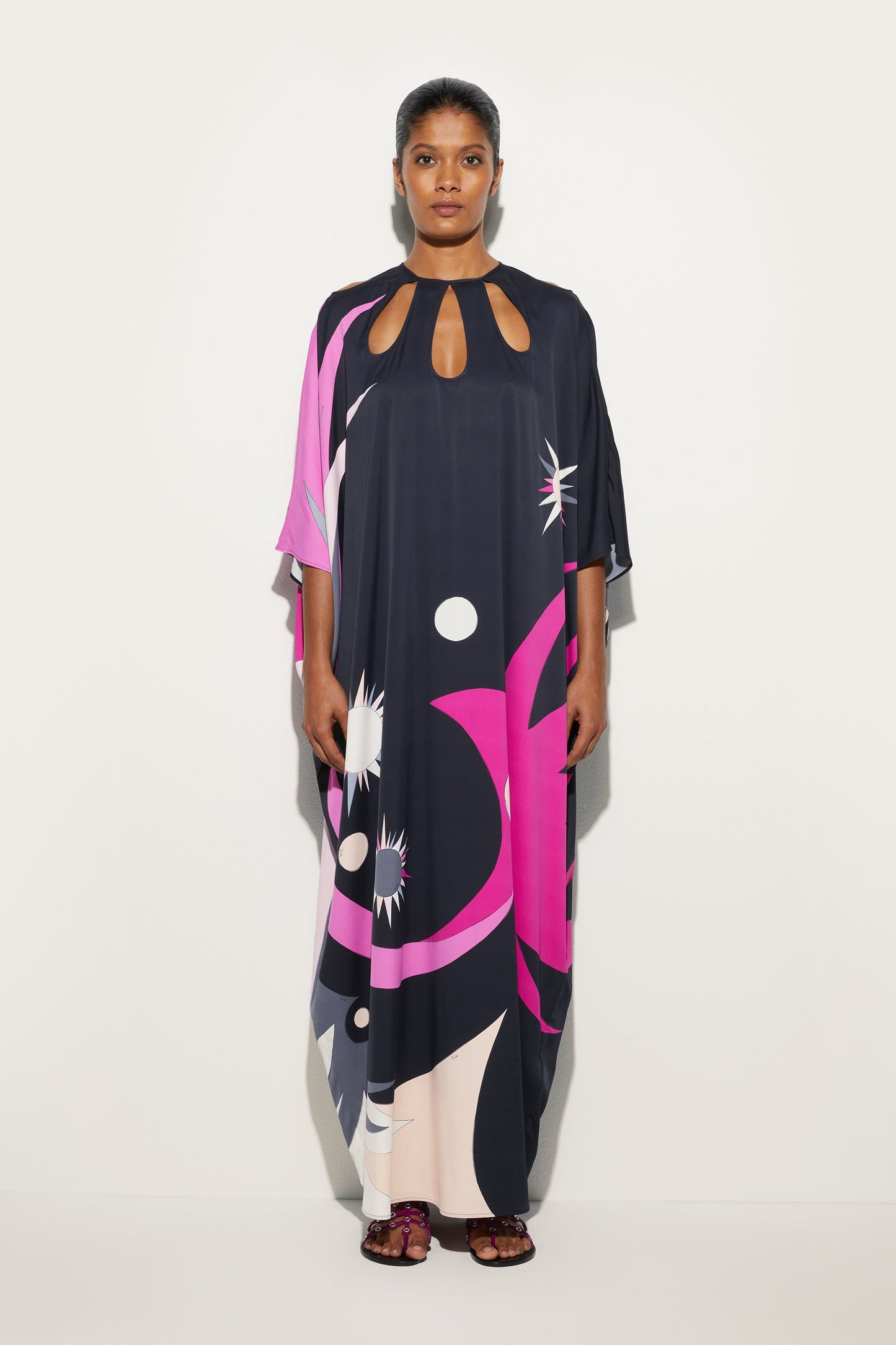 Stella Print Loose Fit Kaftan View 2 - Pucci