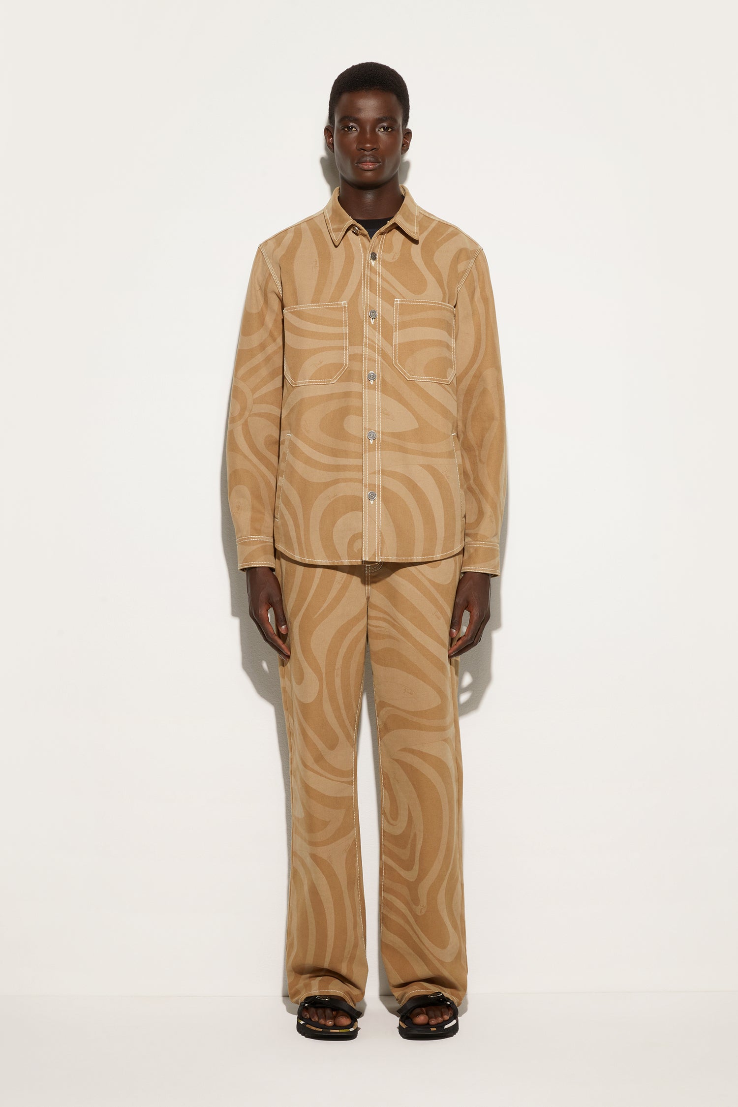 Pantaloni con stampa Marmo