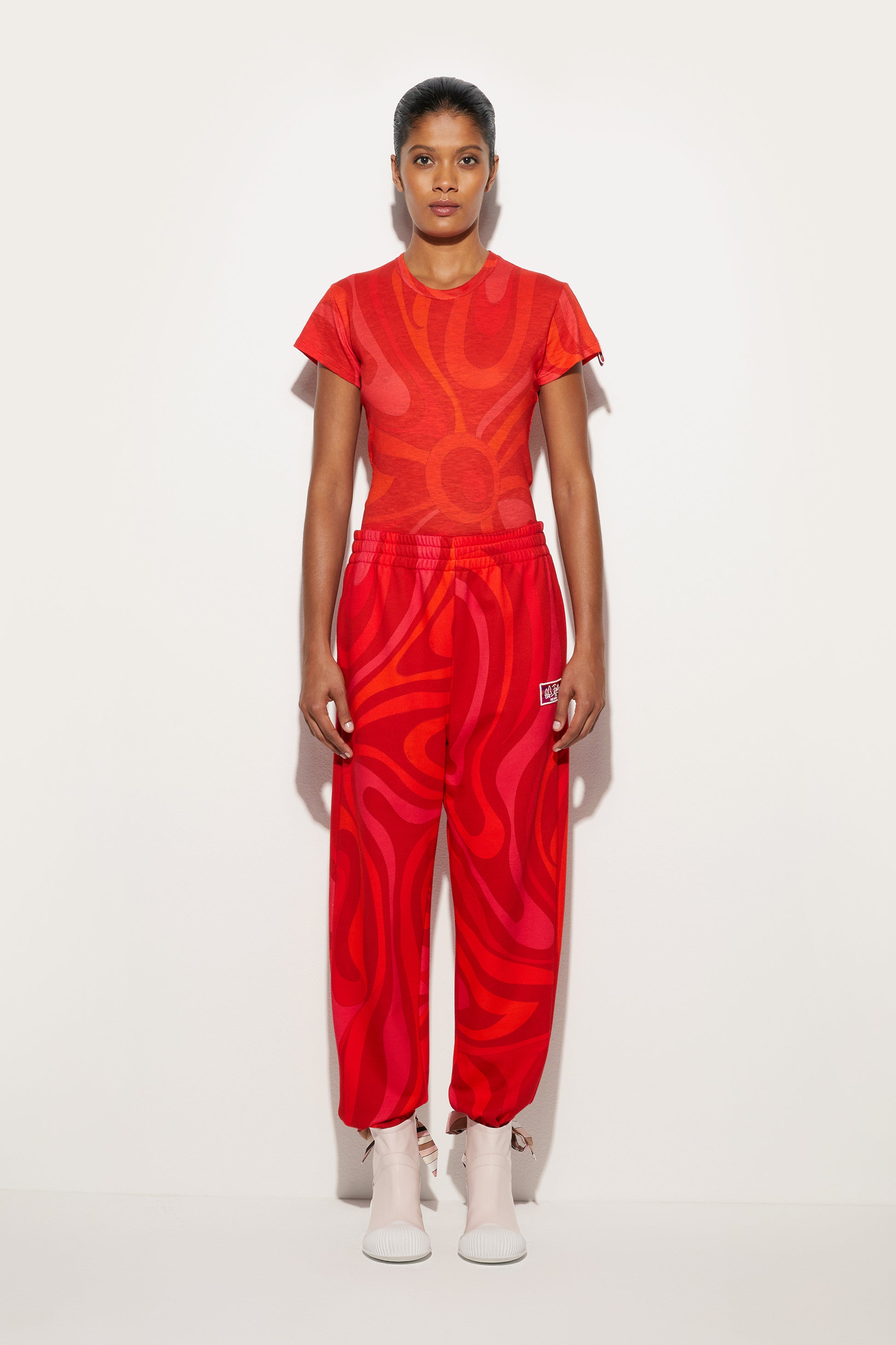 Flamed Jersey T-Shirt with Allover Print View 2 - Pucci