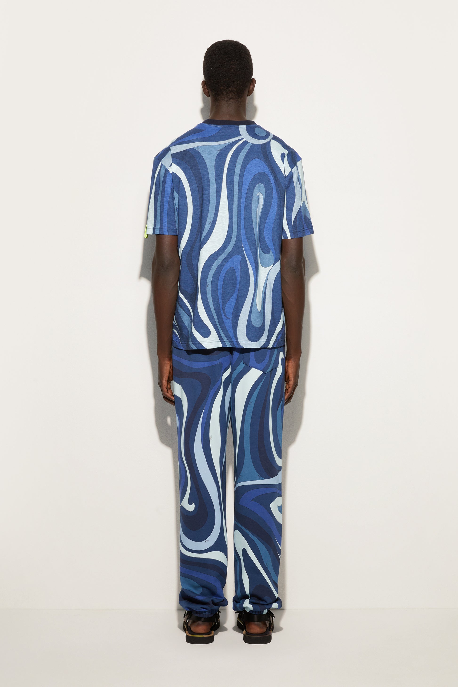 Flamed Jersey T-Shirt with Allover Print View 4 - Pucci