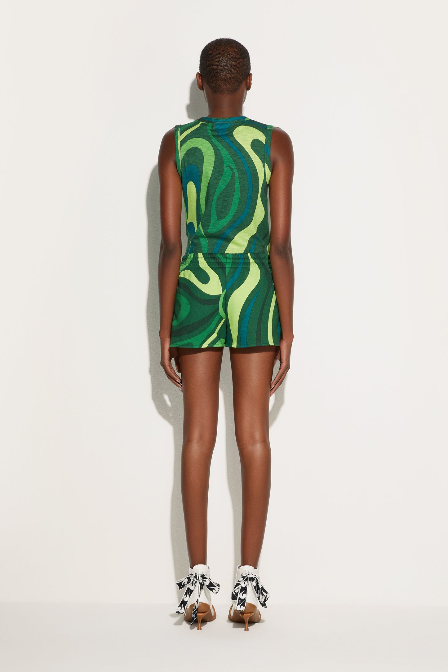 Jogger Shorts View 4 - Pucci