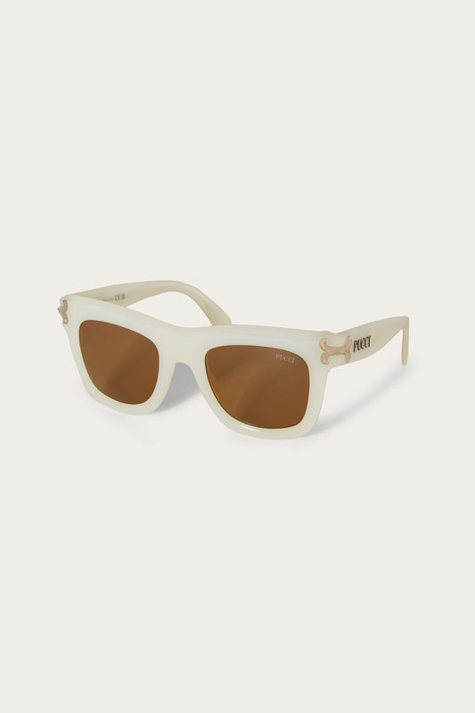 Square Sunglasses View 3 - Pucci