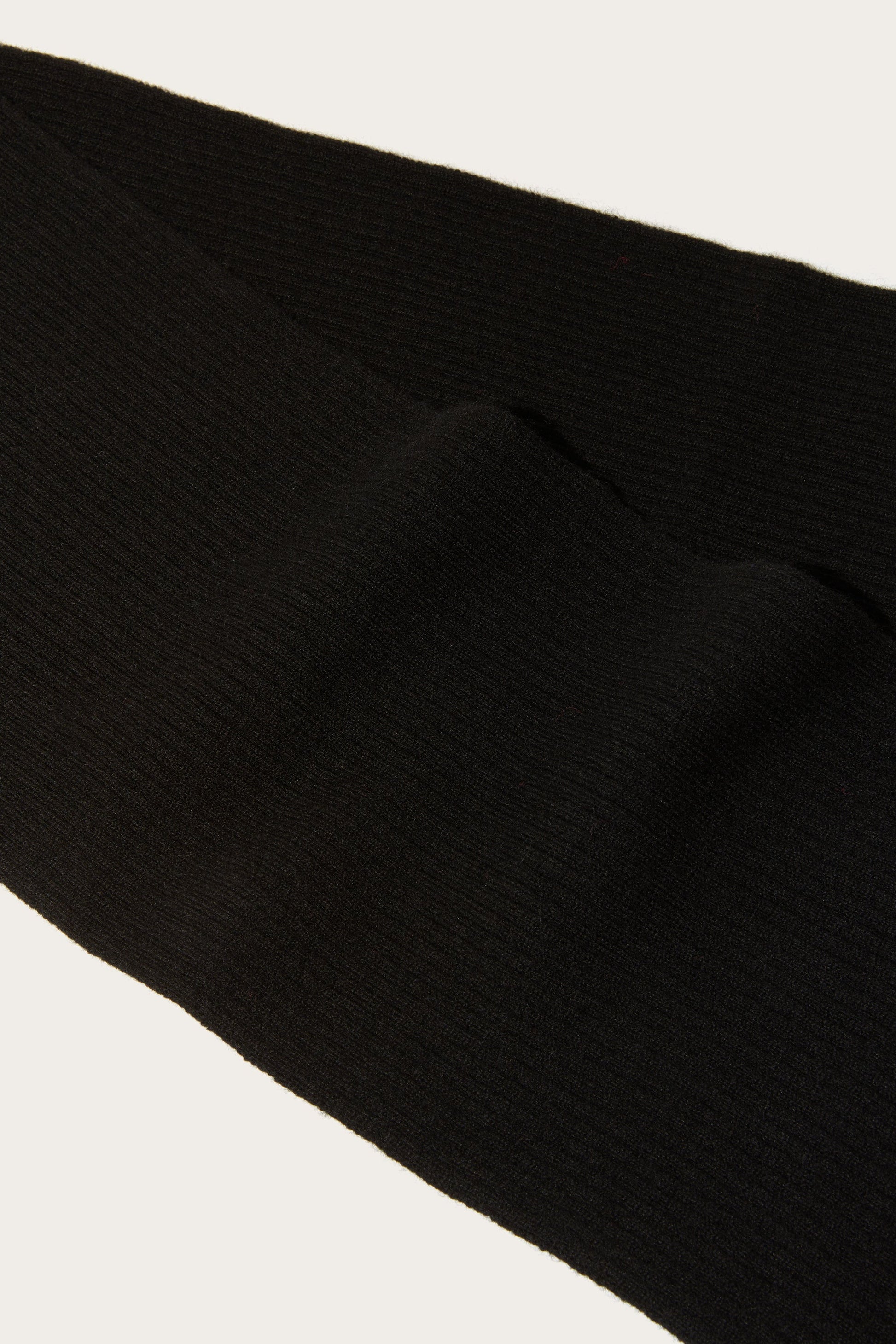 Logo-Intarsia Scarf View 2 - Pucci